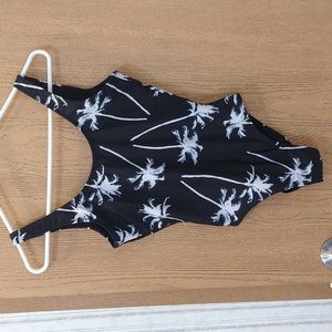 One Piece Bathing Suit ✨$5 SALE ~ 1/$5, 3/$10, or 5/$15✨